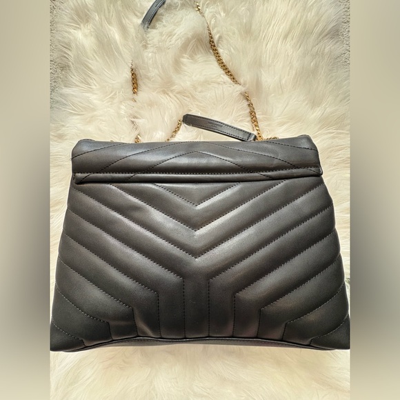 Large Yves Saint Laurent Black and Gold Quilted Shoulder Bag large - Picture 9 of 16